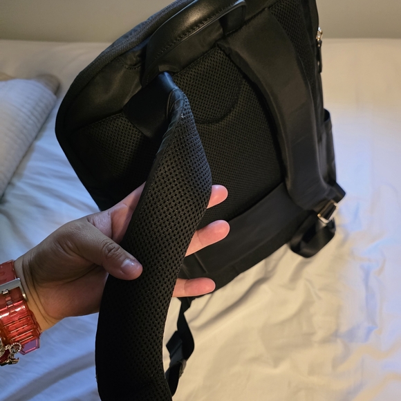 Tumi Black Backpack with Classic Design - Picture 11 of 11